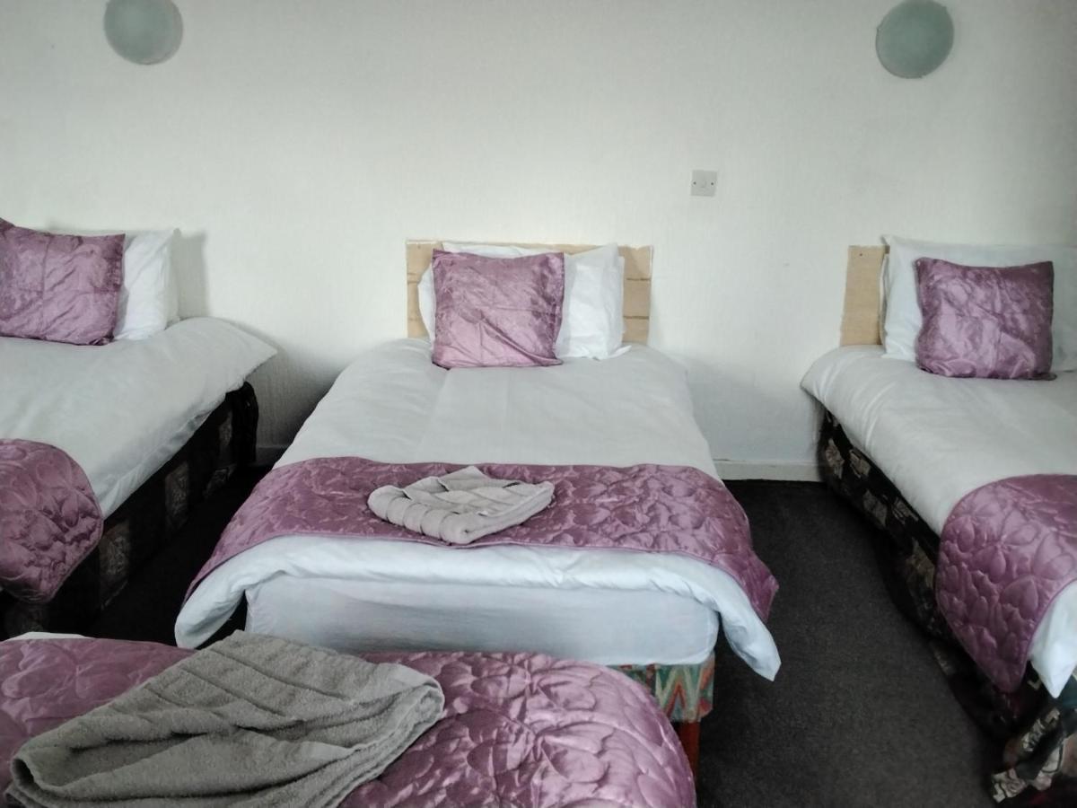 Lucena Bed & Breakfast Blackpool