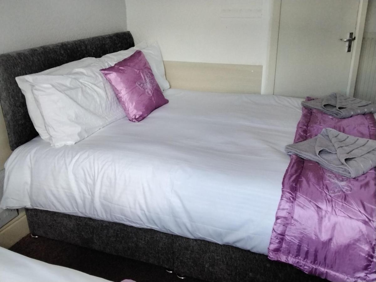 Lucena 3* Blackpool